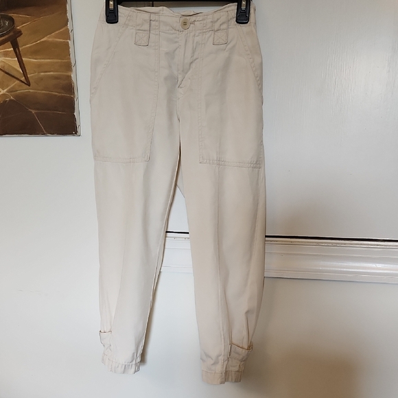 Banana Republic Cream Ankle Cropped Pants Relaxed Fit - Picture 1 of 5
